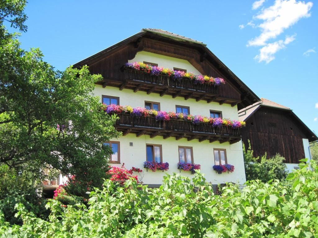 Haus Pfarrkirchner Daire Mauterndorf  Dış mekan fotoğraf