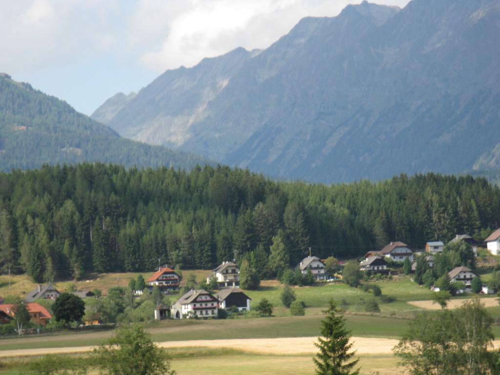 Haus Pfarrkirchner Daire Mauterndorf  Dış mekan fotoğraf